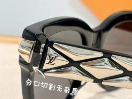 Picture of LV Sunglasses _SKUfw56720345fw